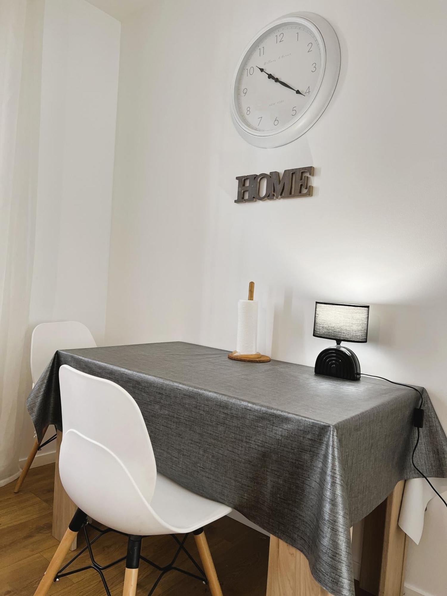 Rm-0 - Appartement F2 Au Rdc A Mulhouse Pour 1-2 Pers Екстериор снимка